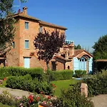 Villa In With Pool & Garden