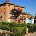In With Pool & Garden Villa *