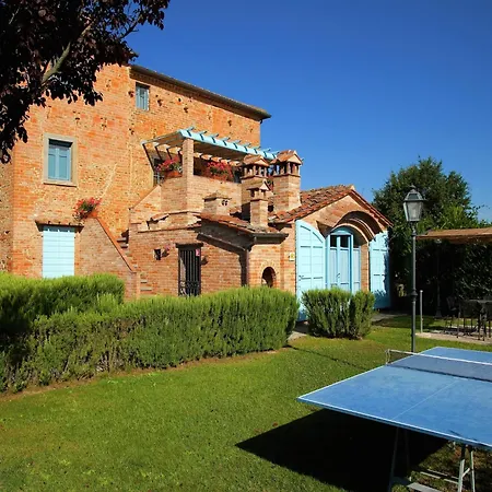 In With Pool & Garden Villa Cortona