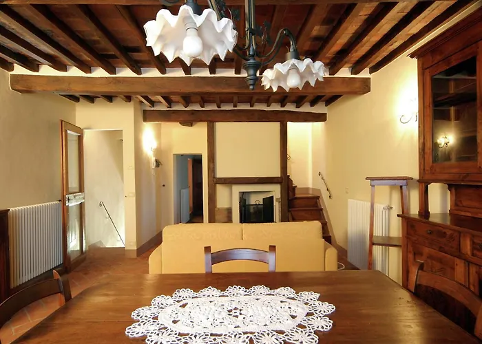 Villa In Cortona With Pool & Garden