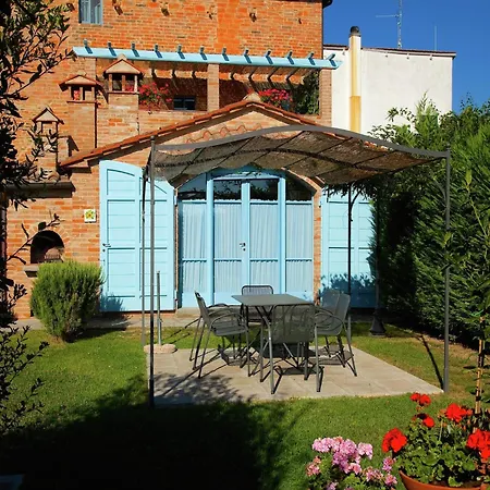 Villa In With Pool & Garden *