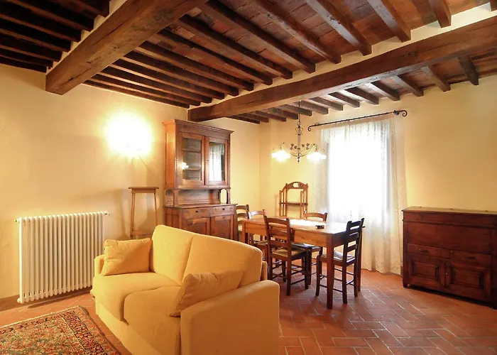 Villa In Cortona With Pool & Garden 빌라