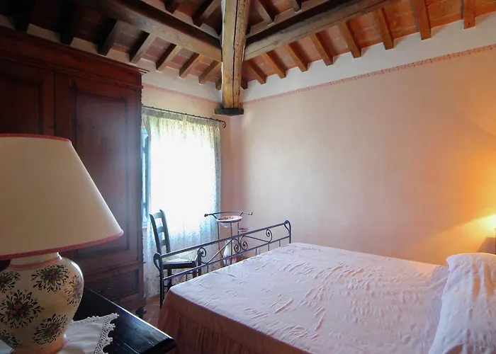 빌라 Villa In Cortona With Pool & Garden *