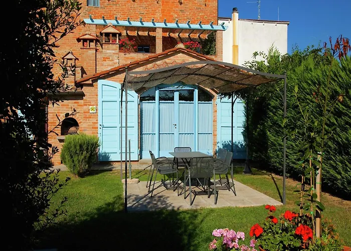 빌라 Villa In Cortona With Pool & Garden *